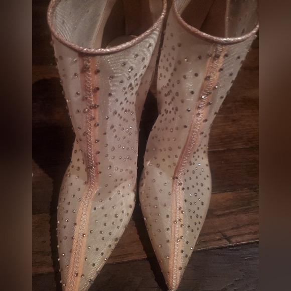 For Now Nine West Booties - Picture 6 of 8